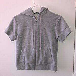 🔴SOLD🔴 Theory Short Sleeve Zip Up Hoodie Size P Gray Genty used